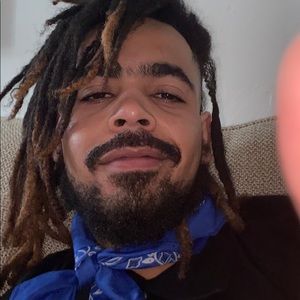 Meet your Posher, Lee